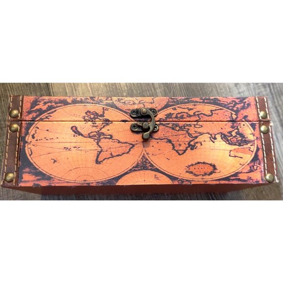 Retro World Map Tissue Box Holder / Faux Leather? Cover Rustic History Tabletop - Picture 3 of 12